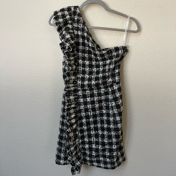 LOVERS AND FRIENDS x REVOLVE | Seana Mini Ruffle Dress in Black & Ivory | Size S - Picture 8 of 12